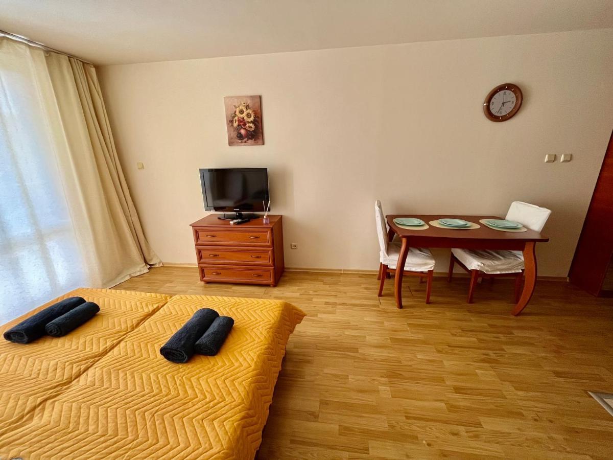 Alexandr Apartments Vigo Несебир Екстер'єр фото